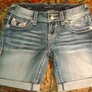 Vigoss Bermuda shorts size 1/2 8' length